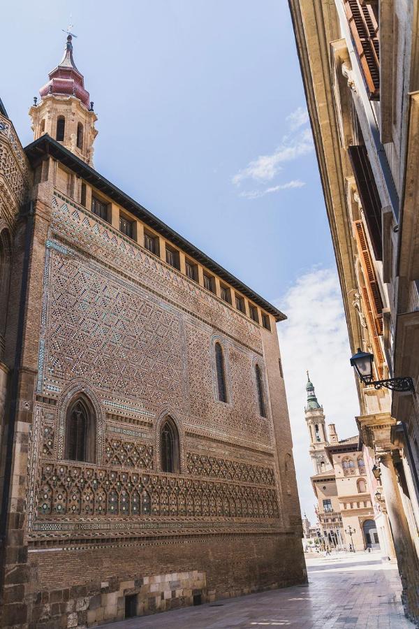 Centrico Apartamento Con Wifi En Zaragoza Bagian luar foto