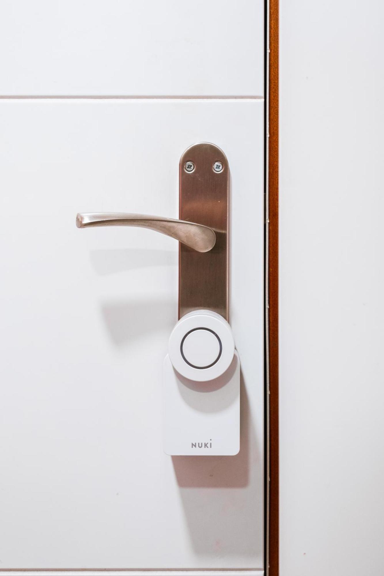 Centrico Apartamento Con Wifi En Zaragoza Bagian luar foto